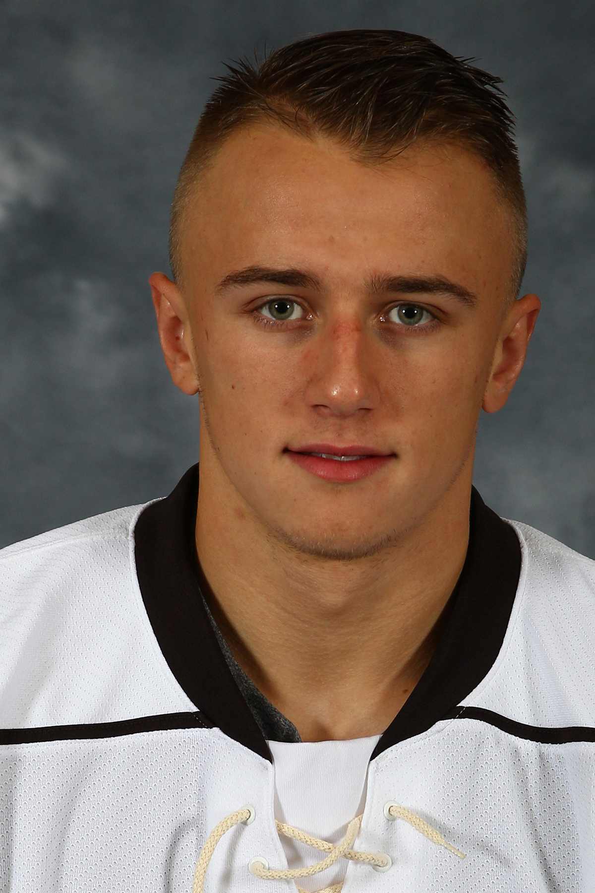 Buy Jakub Vrana Cards Online  Jakub Vrana Hockey Price Guide